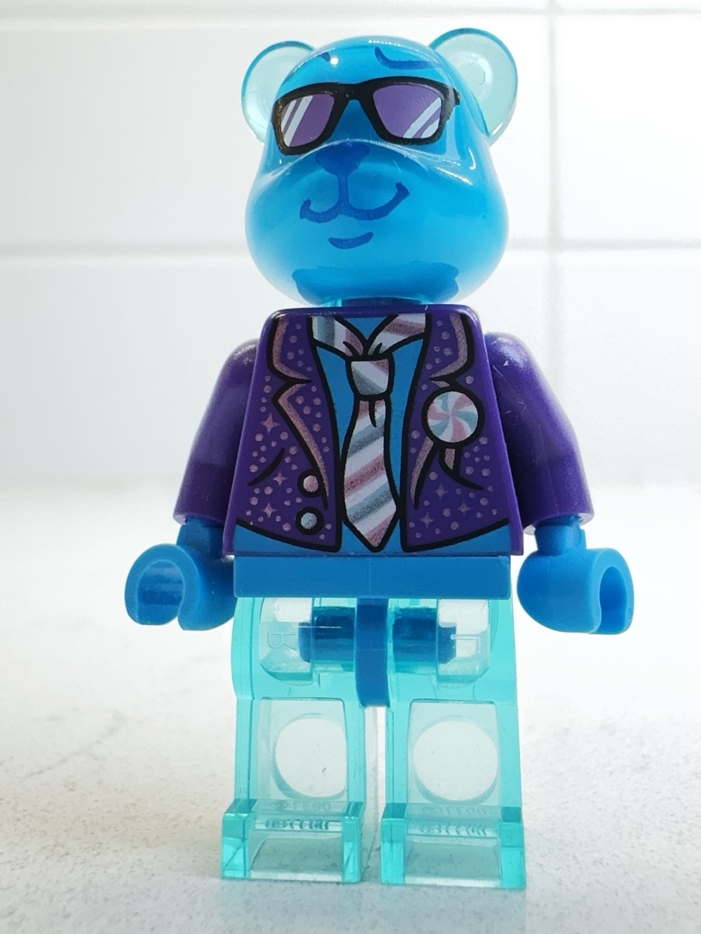Lego Minifig - Vidiyo - Blue-Beary Guitarist